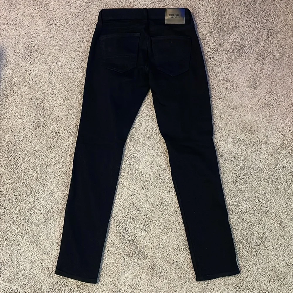 Men’s Skinny Hollister Jeans, Size 26x30, Black